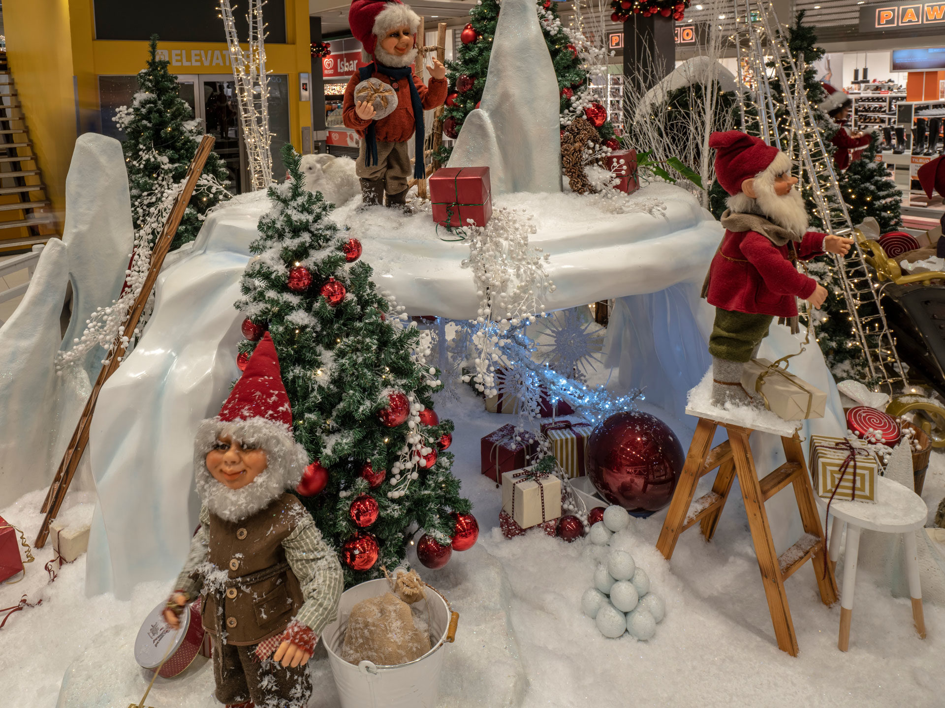 Christmas events and decorations in Kuala Lumpur's shopping malls